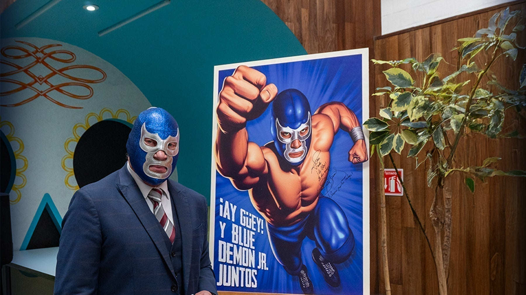 ¡El Poder Azul se Desata! - ¡Ay Güey! y Blue Demon Jr. presentan Alianza de Leyendas