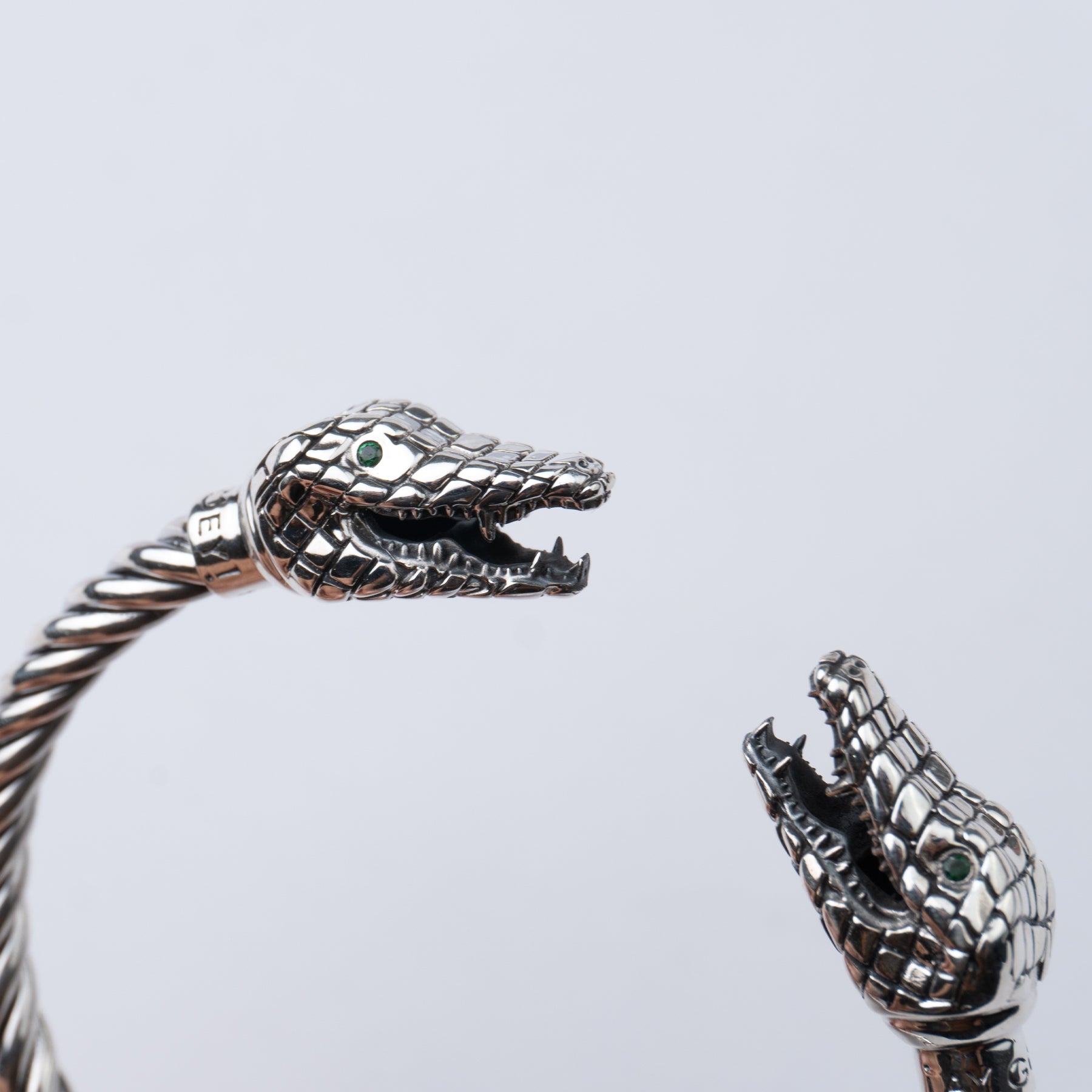 Brazalete de plata - Modelo COCODRILO