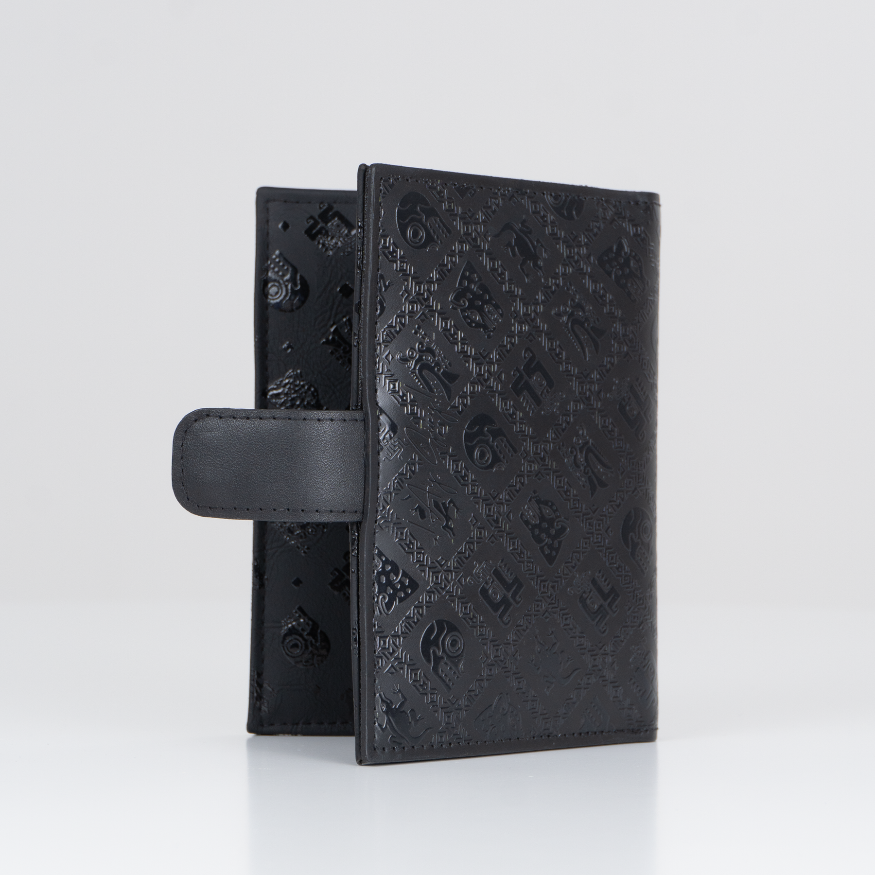 Porta Pasaporte de piel - Colección SÍMBOLOS PREHISPÁNICOS
