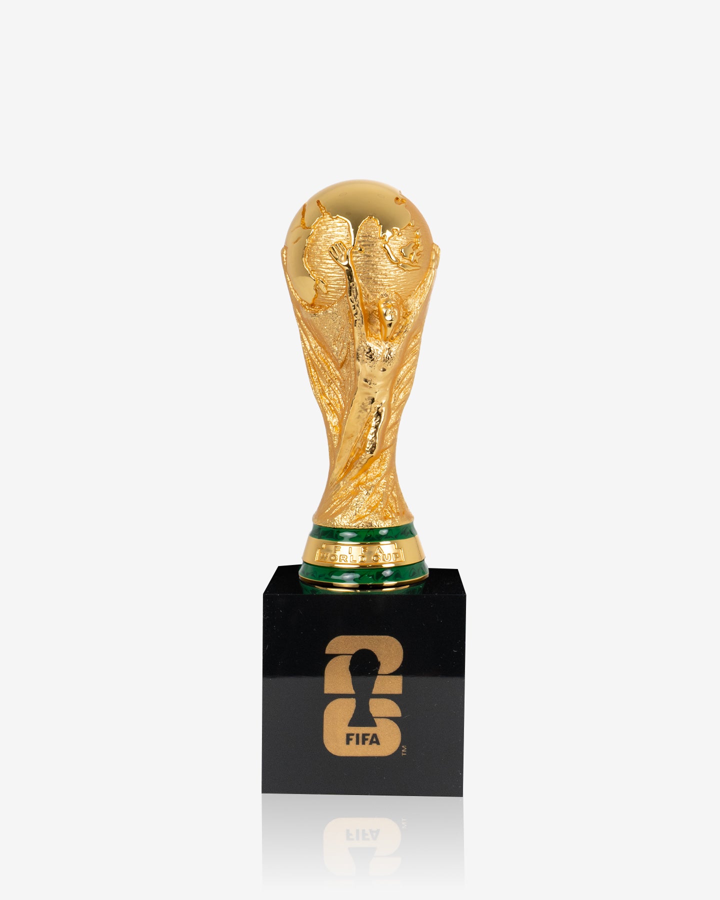 Replica de Trofeo Oficial FIFA World Cup 26™ 05
