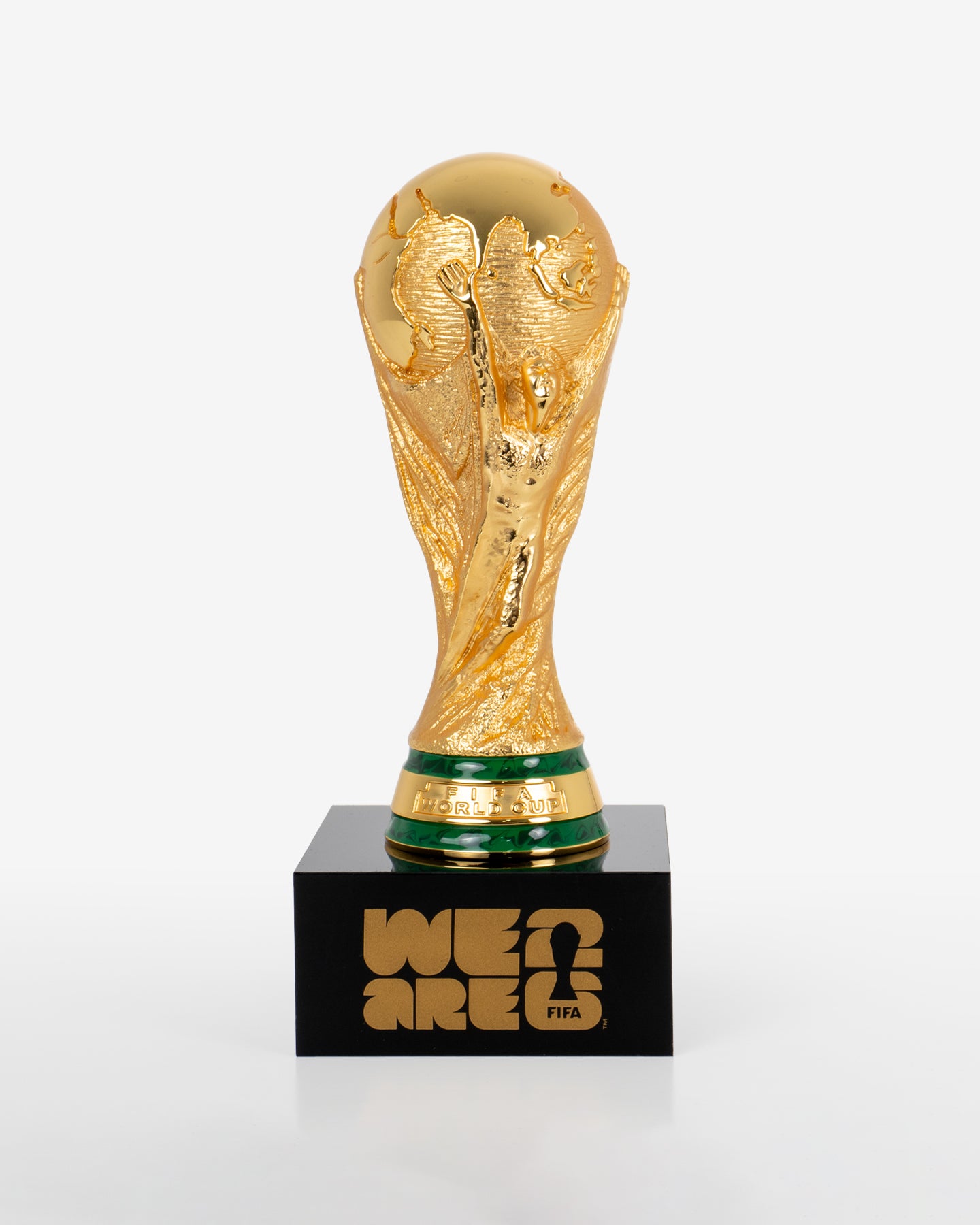 Replica de Trofeo Oficial FIFA World Cup 26™ 06