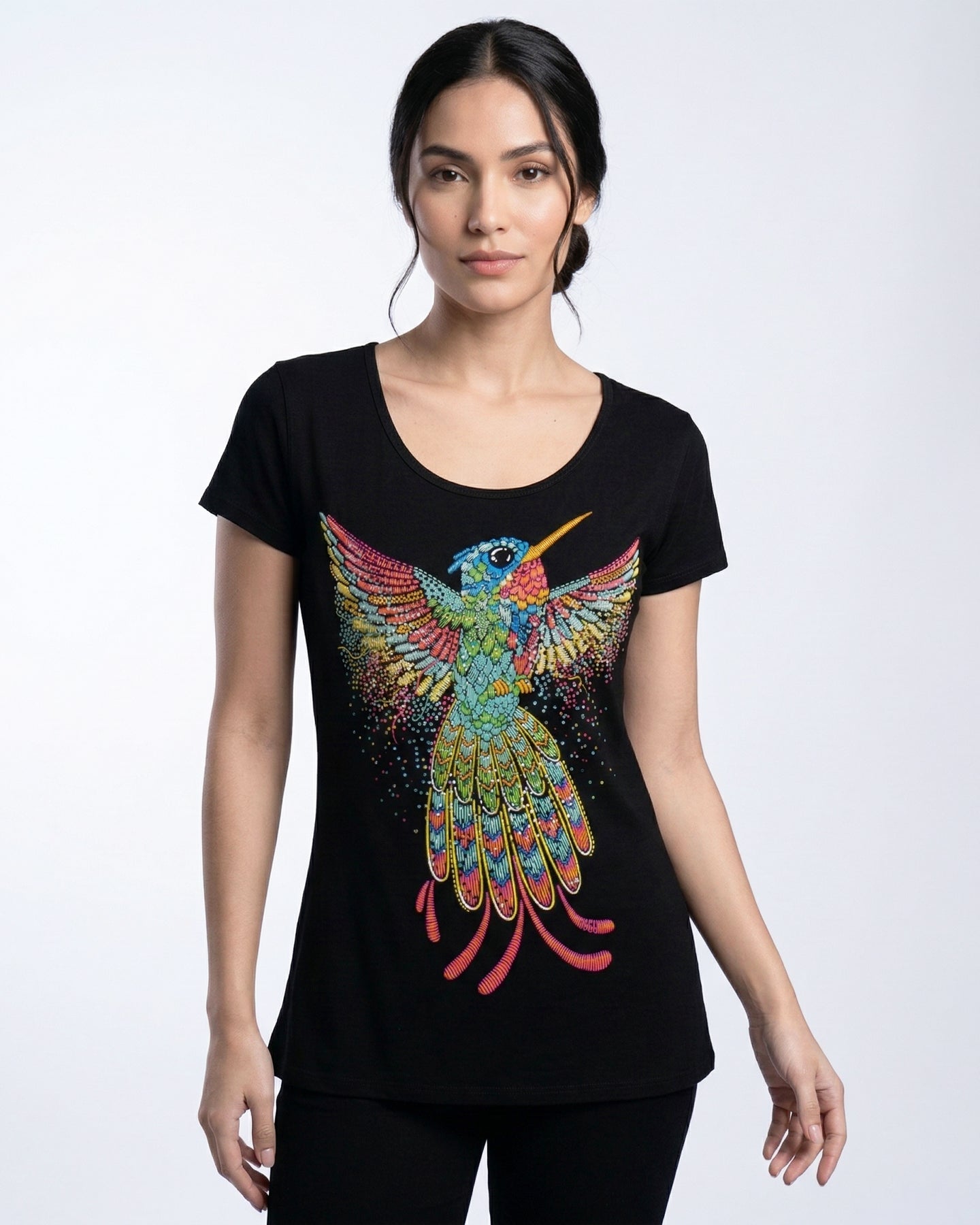 Playera estampada con aplicación de pedrería para mujer - Modelo PAKTLI