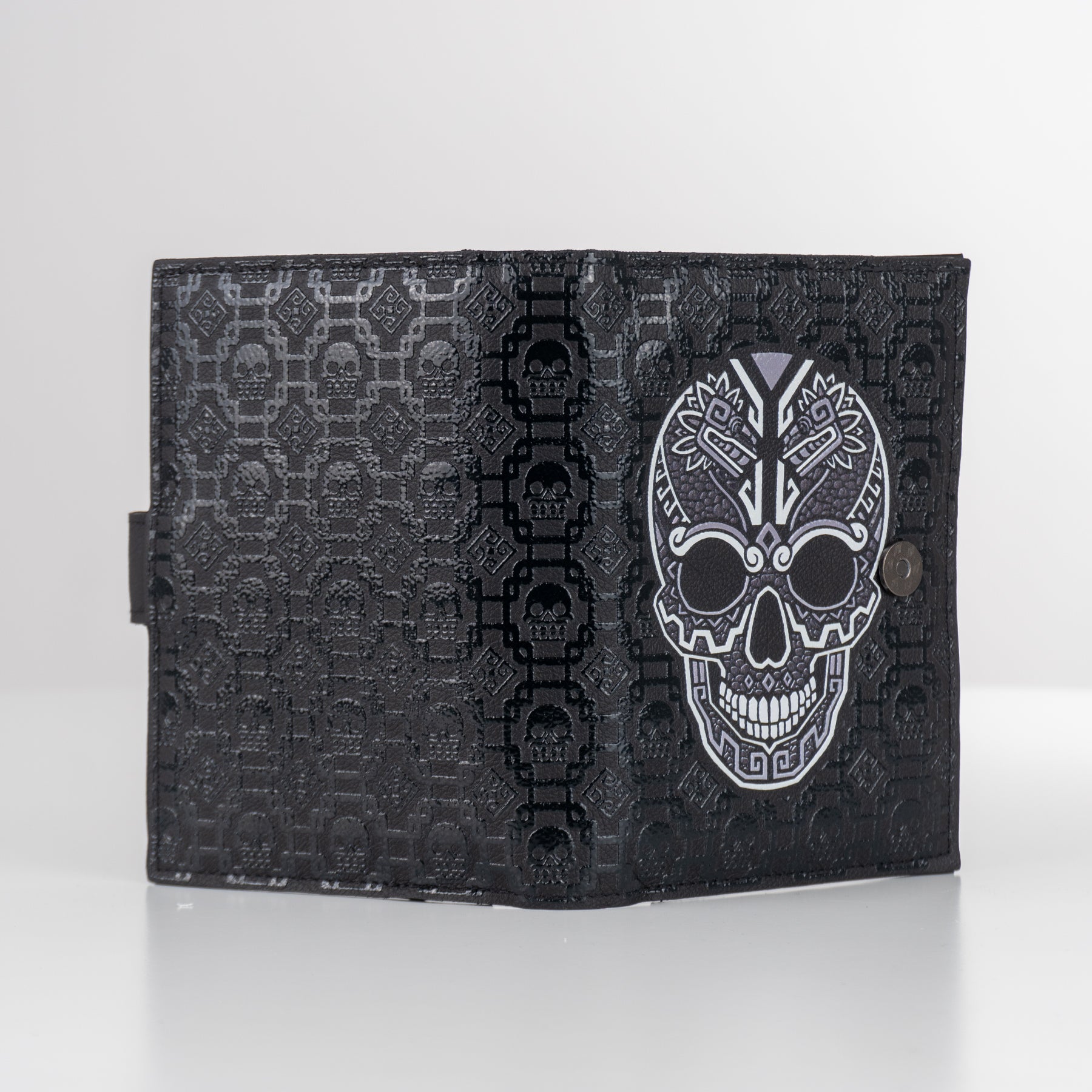 Porta Pasaporte de piel - Colección PIEL CALAVERA NEGRA