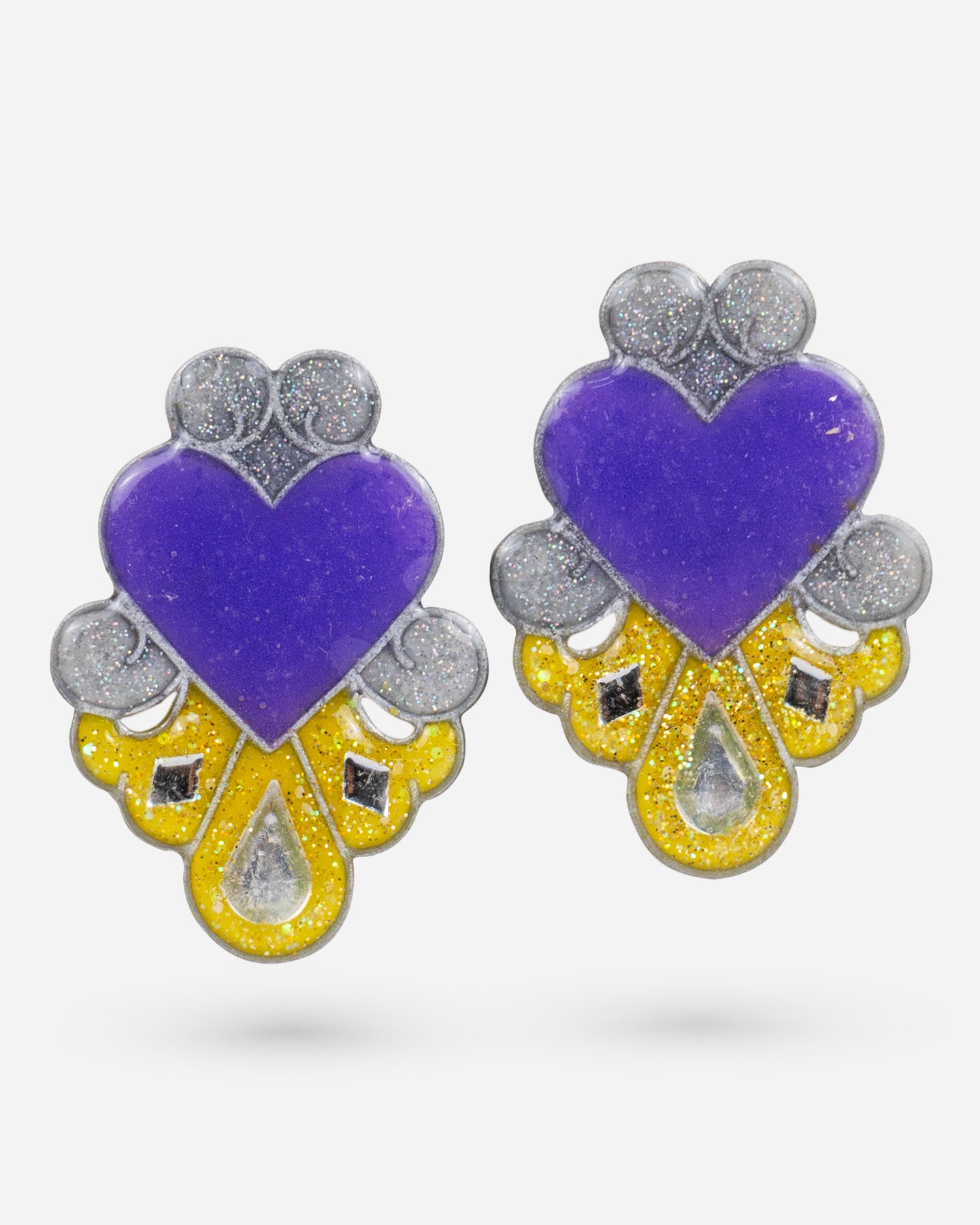 Aretes de resina - CORAZÓN HOJAS