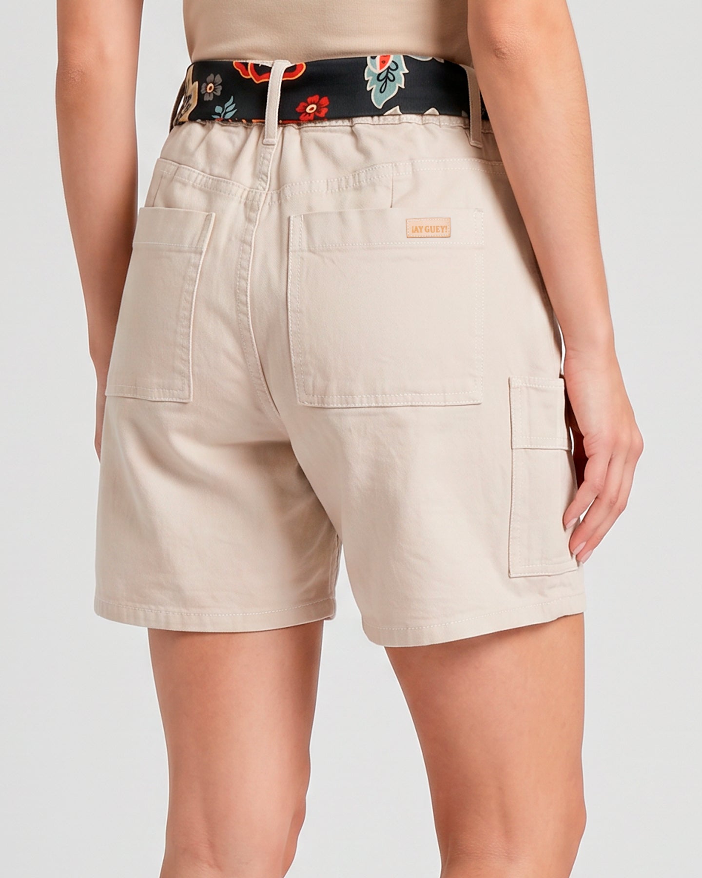 Shorts Dama Modelo Cancún Beige