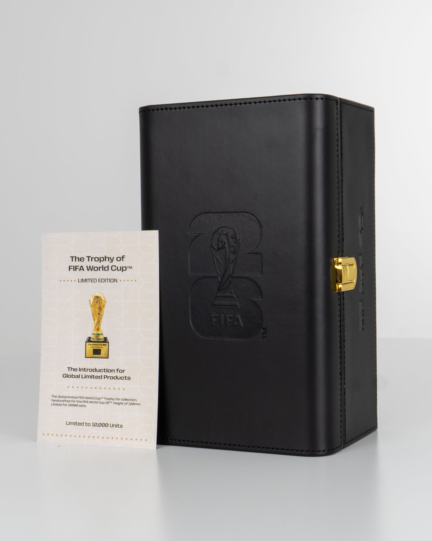 Replica de Trofeo Oficial FIFA World Cup 26™ con Estuche